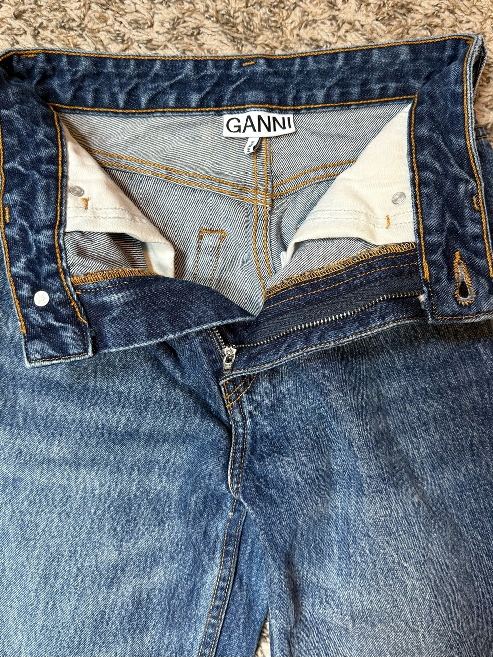 GANNI High Rise Cropped Wide Leg Jeans in Dark Indigo Blue F6016 - Picture 10 of 16
